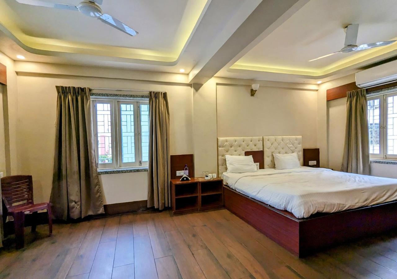 The Aster Enclave Hotel 加尔各答 外观 照片