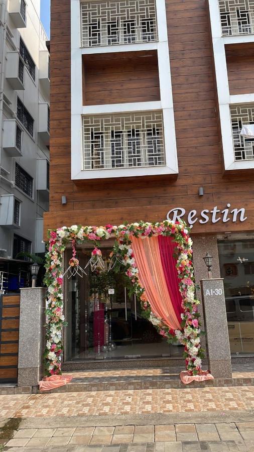 The Aster Enclave Hotel 加尔各答 外观 照片