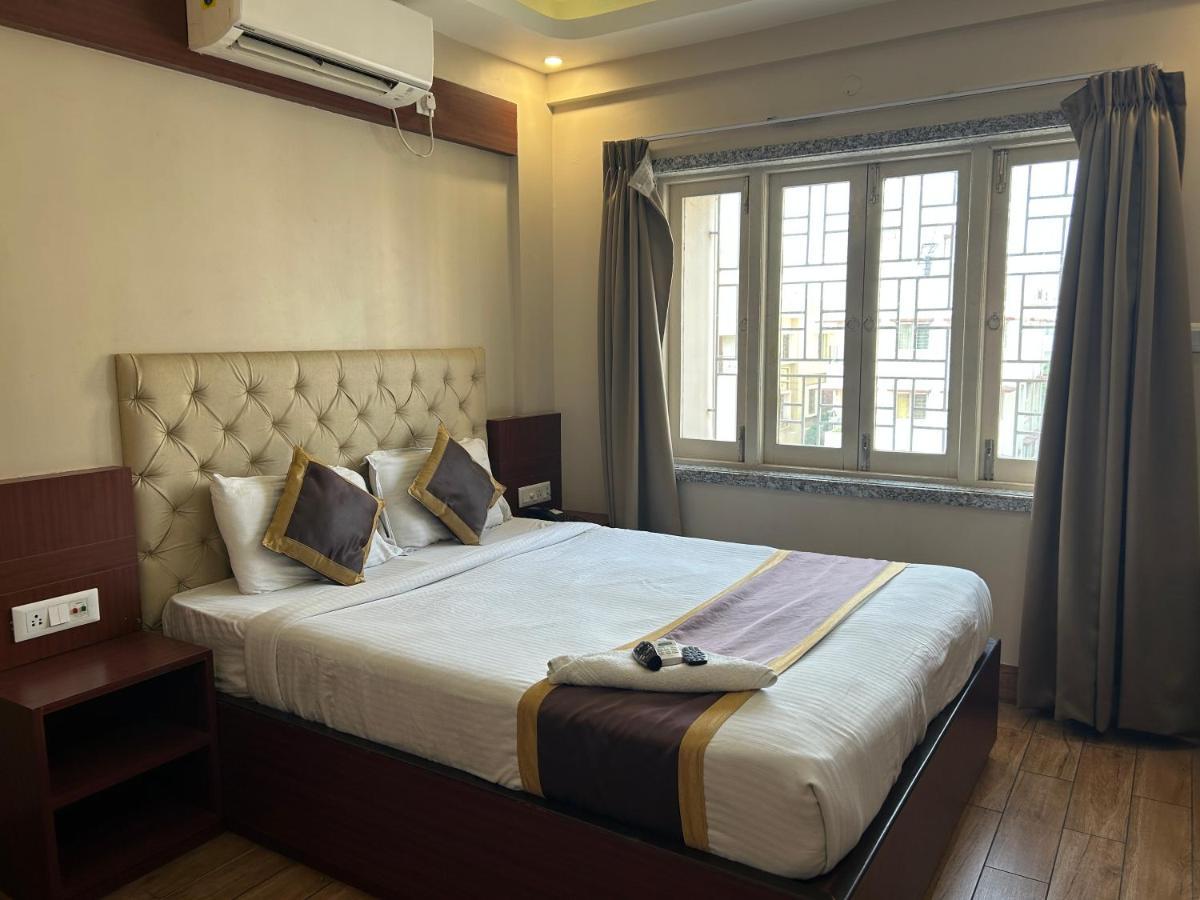 The Aster Enclave Hotel 加尔各答 外观 照片