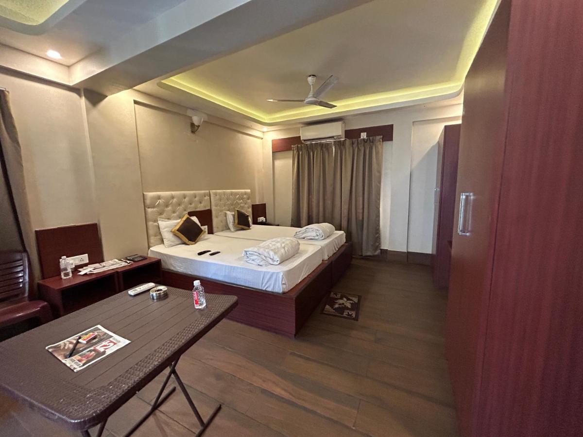 The Aster Enclave Hotel 加尔各答 外观 照片